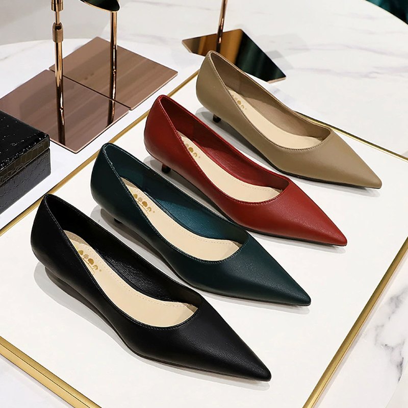 Zapatos de tacón medio con pun - Xxl Women Fashion reseña y precio